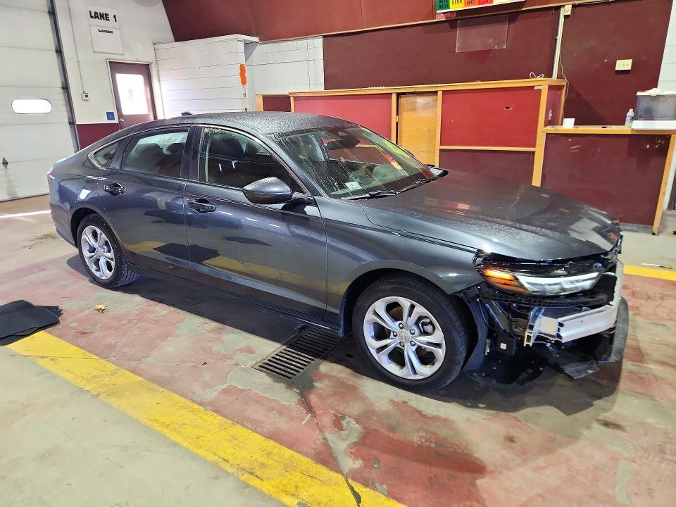 Продаж на аукціоні авто 2026 Honda Accord, vin: 1HGCY1F2XTA029011, номер лоту: 72305176