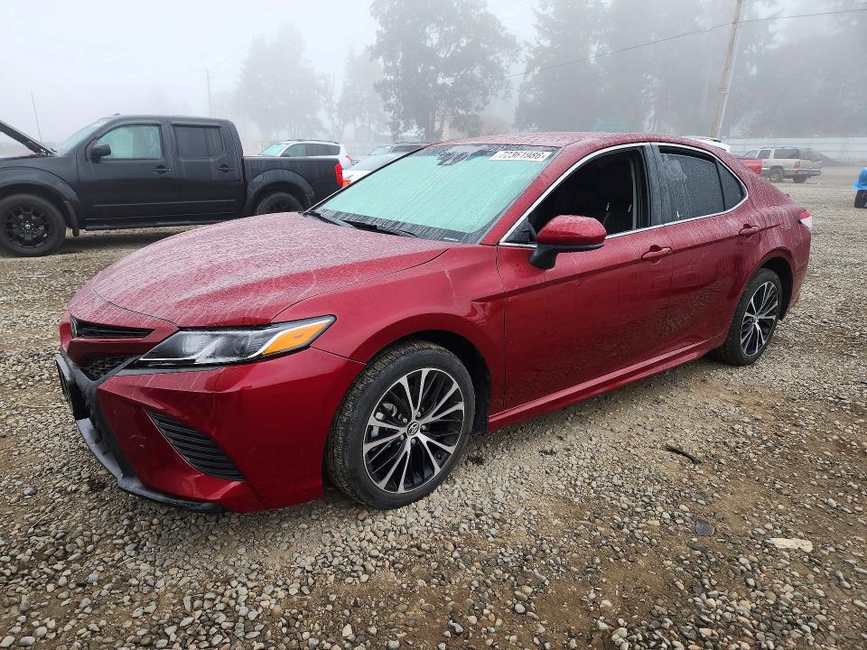 2018 Toyota Camry მანქანა იყიდება აუქციონზე, vin: 4T1B11HK0JU667237, აუქციონის ნომერი: 72361986