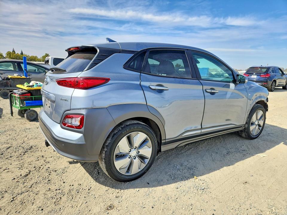 2020 Hyundai Kona მანქანა იყიდება აუქციონზე, vin: KM8K53AG6LU060395, აუქციონის ნომერი: 71666916