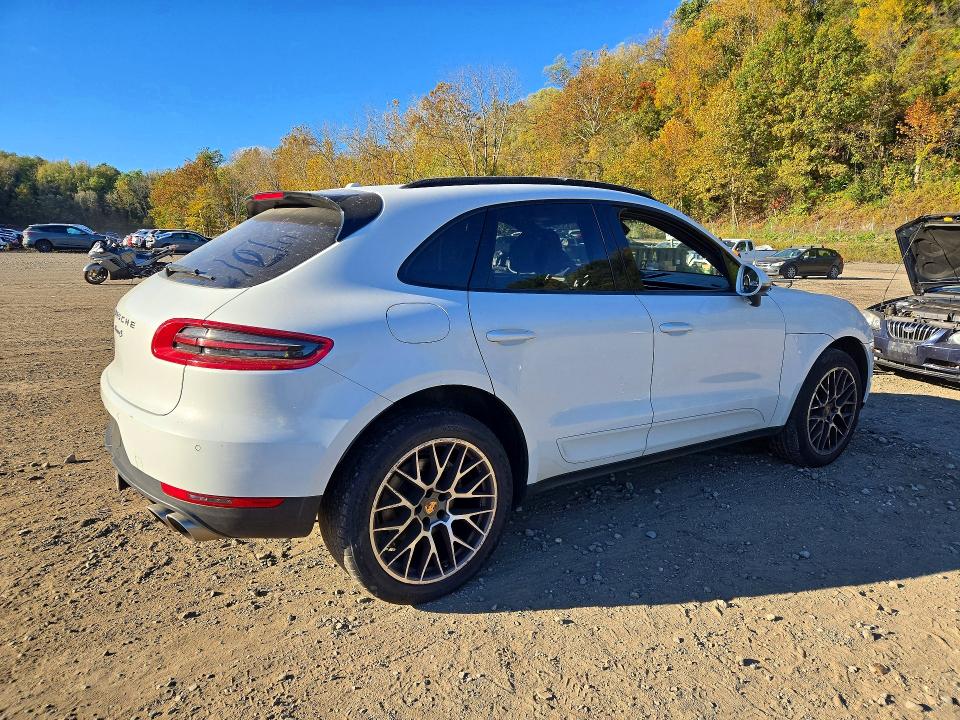 Продаж на аукціоні авто 2016 Porsche Macan, vin: WP1AB2A50GLB54767, номер лоту: 72516746