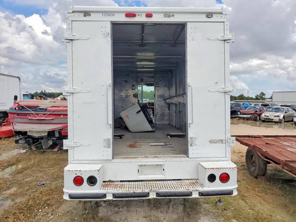 Продажа на аукционе авто 2001 Freightliner Mt45 Chassis, vin: 4UZAANBW91CJ66920, номер лота: 70365826