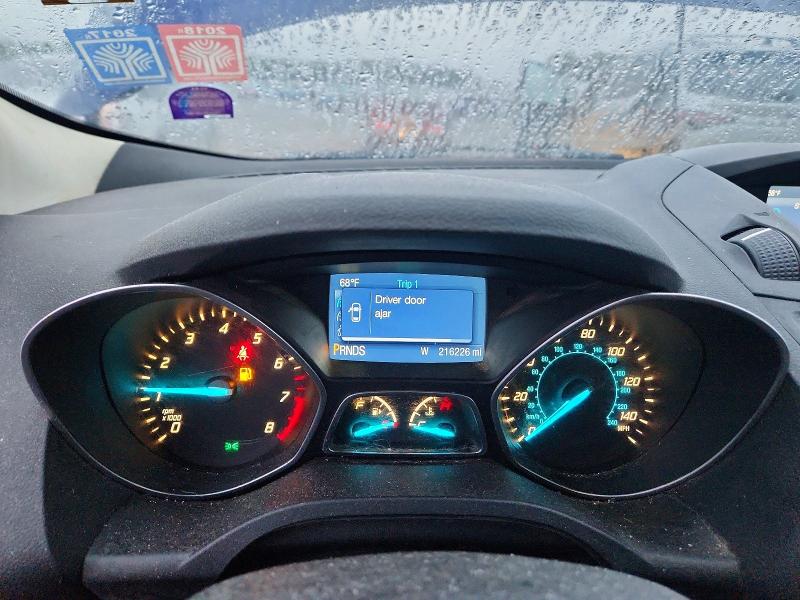 2014 Ford Escape მანქანა იყიდება აუქციონზე, vin: 1FMCU0F74EUC90390, აუქციონის ნომერი: 70918906