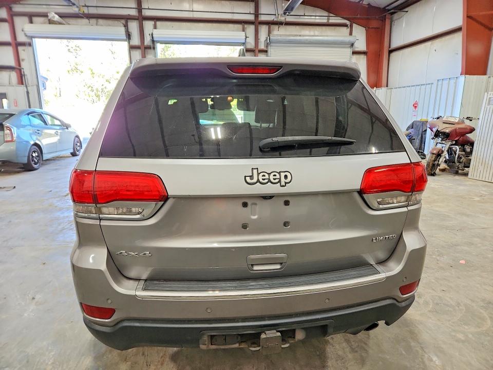 2015 Jeep Grand Cherokee მანქანა იყიდება აუქციონზე, vin: 1C4RJFBG7FC747555, აუქციონის ნომერი: 71742366