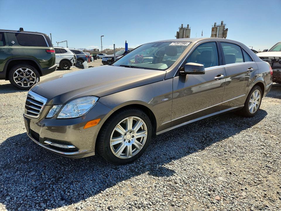 2012 Mercedes-benz E მანქანა იყიდება აუქციონზე, vin: WDDHF5KB9CA554896, აუქციონის ნომერი: 71397396