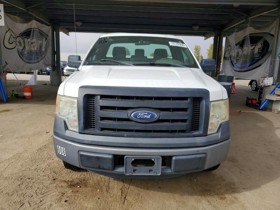 70129966 :رقم المزاد ، 1FTMF1CM5BKD44984 vin ، 2011 Ford F150 مزاد بيع