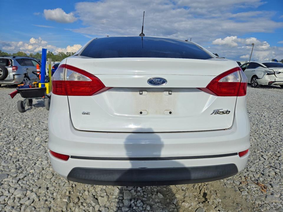 Продажа на аукционе авто 2015 Ford Fiesta, vin: 3FADP4BJ5FM219591, номер лота: 71387556