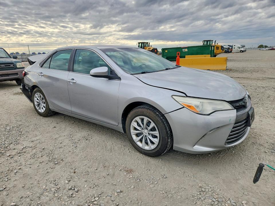 Aukcja sprzedaży 2016 Toyota Camry, vin: 4T4BF1FK7GR557501, numer aukcji: 70793716