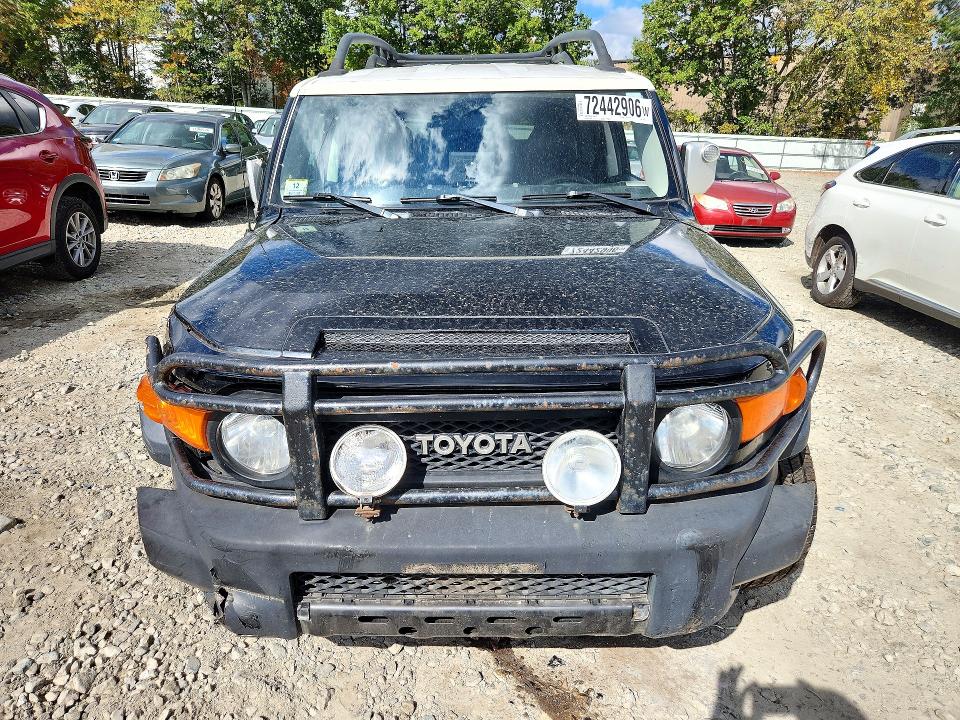 72442906 :رقم المزاد ، JTEBU11F470069267 vin ، 2007 Toyota Fj Cruiser مزاد بيع