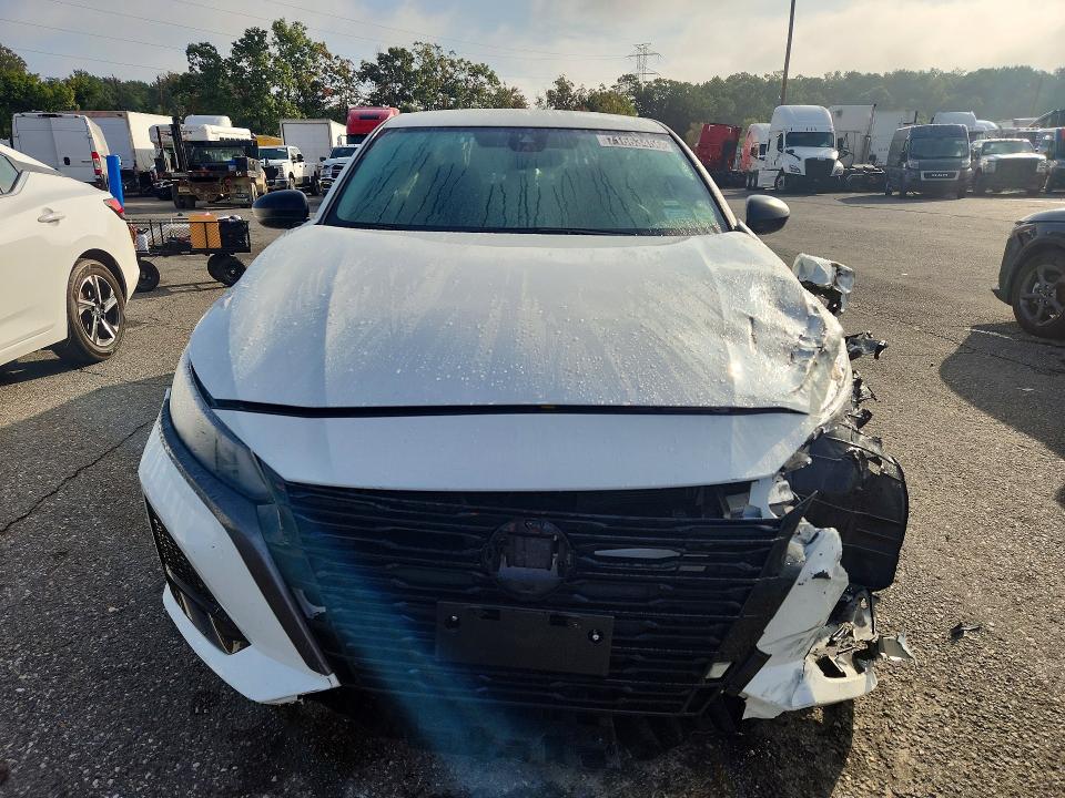 71663456 :رقم المزاد ، 1N4BL4DW9TN320906 vin ، 2026 Nissan Altima مزاد بيع