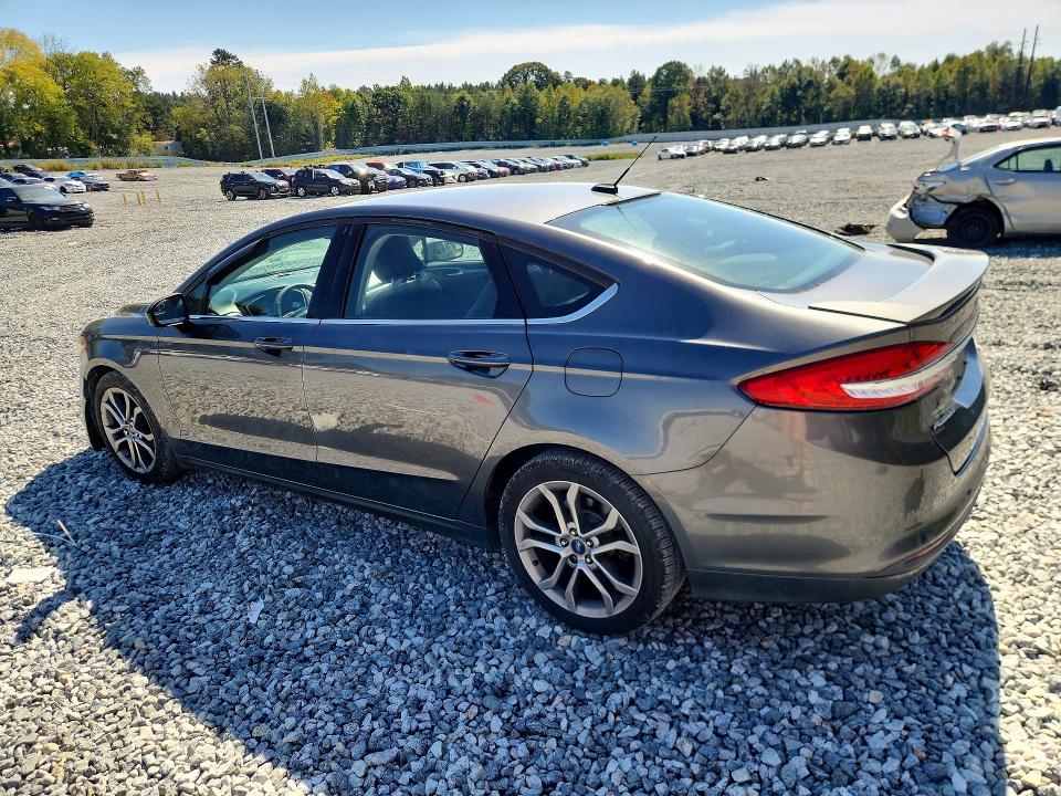 72491526 :رقم المزاد ، 3FA6P0HD5HR226484 vin ، 2017 Ford Fusion مزاد بيع