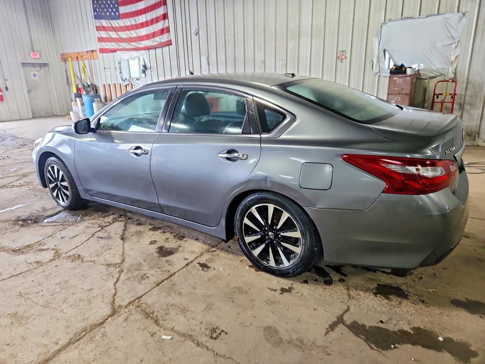 2018 Nissan Altima მანქანა იყიდება აუქციონზე, vin: 1N4AL3APXJC183244, აუქციონის ნომერი: 70478156