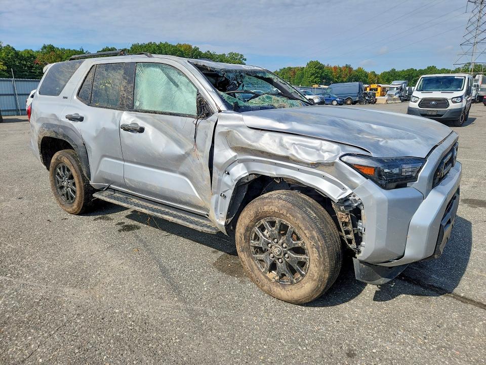 70794436 :رقم المزاد ، JTEVA5BR4S5039414 vin ، 2025 Toyota 4runner مزاد بيع