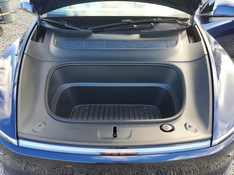 Продажа на аукционе авто 2026 Tesla Model Y, vin: 7SAYGDEE6TF730353, номер лота: 73092226