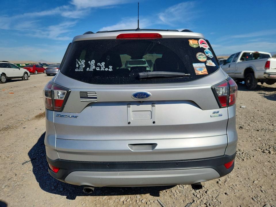 71843696 :رقم المزاد ، 1FMCU9GD3HUB45547 vin ، 2017 Ford Escape مزاد بيع