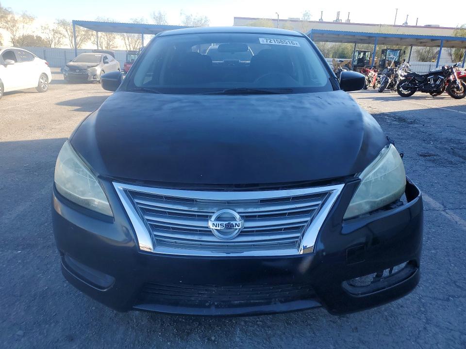Продажа на аукционе авто 2015 Nissan Sentra, vin: 3N1AB7AP7FL685826, номер лота: 72158516