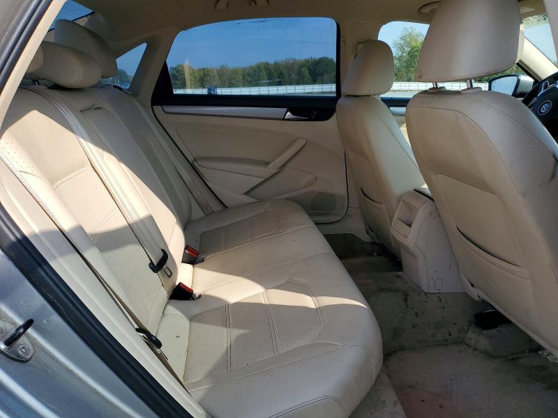71396216 :رقم المزاد ، 1VWAT7A34EC108749 vin ، 2014 Volkswagen Passat مزاد بيع