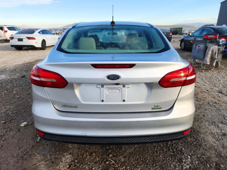 Продаж на аукціоні авто 2016 Ford Focus, vin: 1FADP3FE9GL359587, номер лоту: 71829856