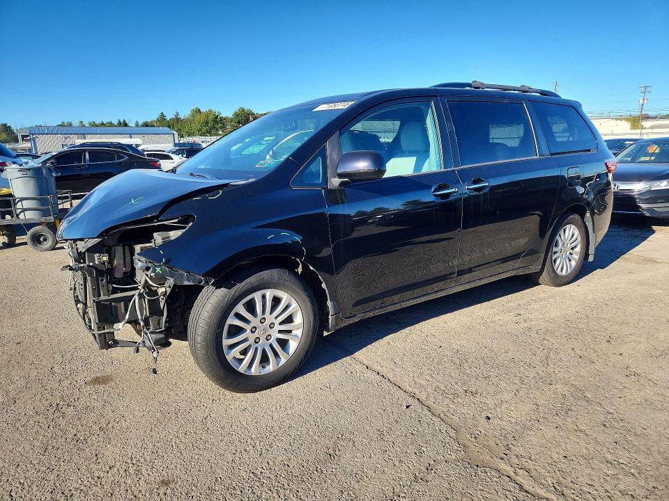 Продаж на аукціоні авто 2016 Toyota Sienna, vin: 5TDYK3DC6GS758323, номер лоту: 71080746