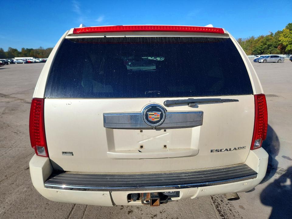 2013 Cadillac Escalade მანქანა იყიდება აუქციონზე, vin: 1GYS4HEF9DR374787, აუქციონის ნომერი: 71714996