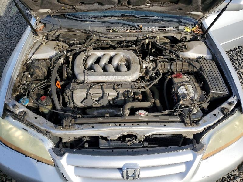 2002 Honda Accord მანქანა იყიდება აუქციონზე, vin: 1HGCG16502A079864, აუქციონის ნომერი: 72244696