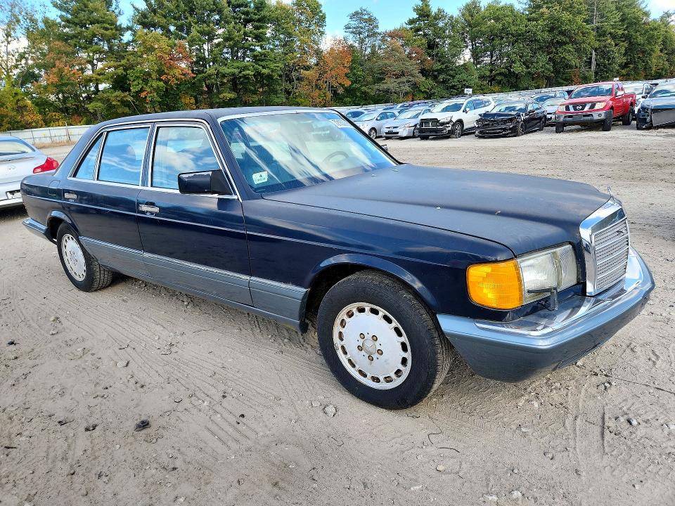 72153066 :رقم المزاد ، WDBCA25D6JA424472 vin ، 1988 Mercedes-benz 300 مزاد بيع