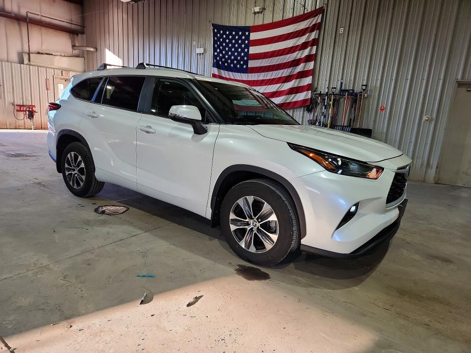 2025 Toyota Highlander მანქანა იყიდება აუქციონზე, vin: 5TDKDRBH4SS586870, აუქციონის ნომერი: 71976786