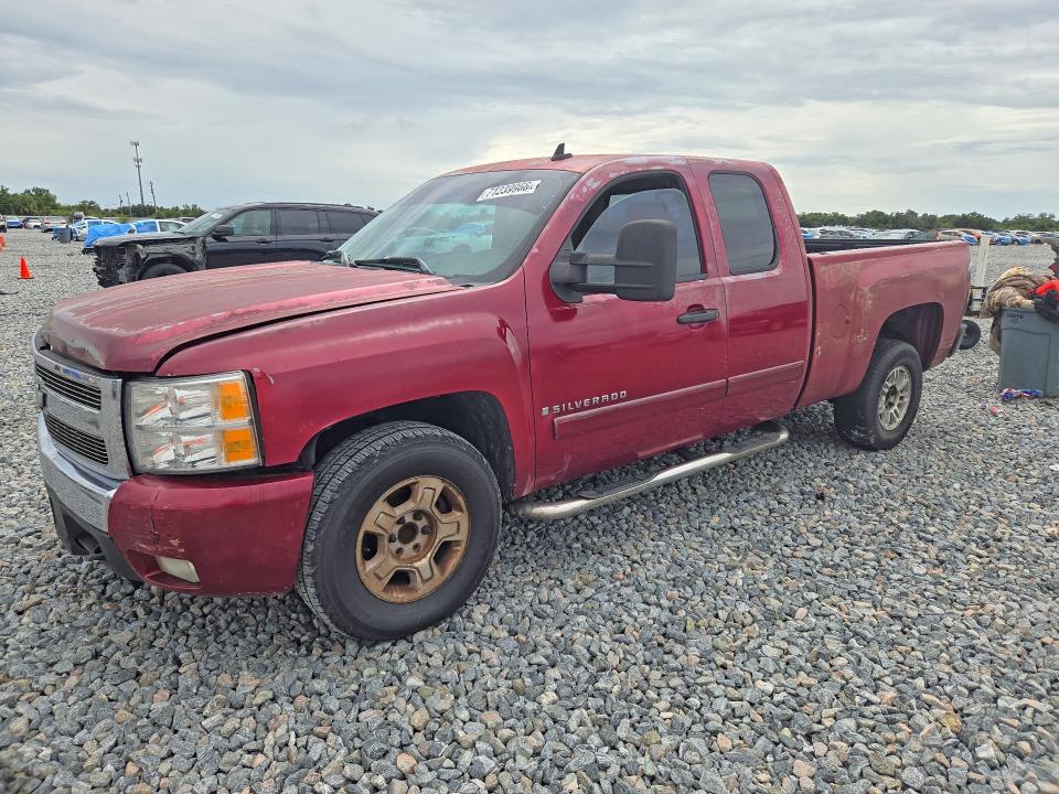 2007 Chevrolet Silverado მანქანა იყიდება აუქციონზე, vin: 2GCEC19J371593897, აუქციონის ნომერი: 71239966