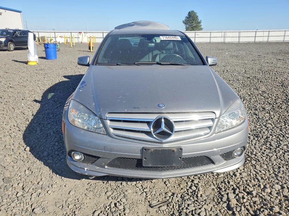 2010 Mercedes-benz C მანქანა იყიდება აუქციონზე, vin: WDDGF8BB4AR111101, აუქციონის ნომერი: 71642446