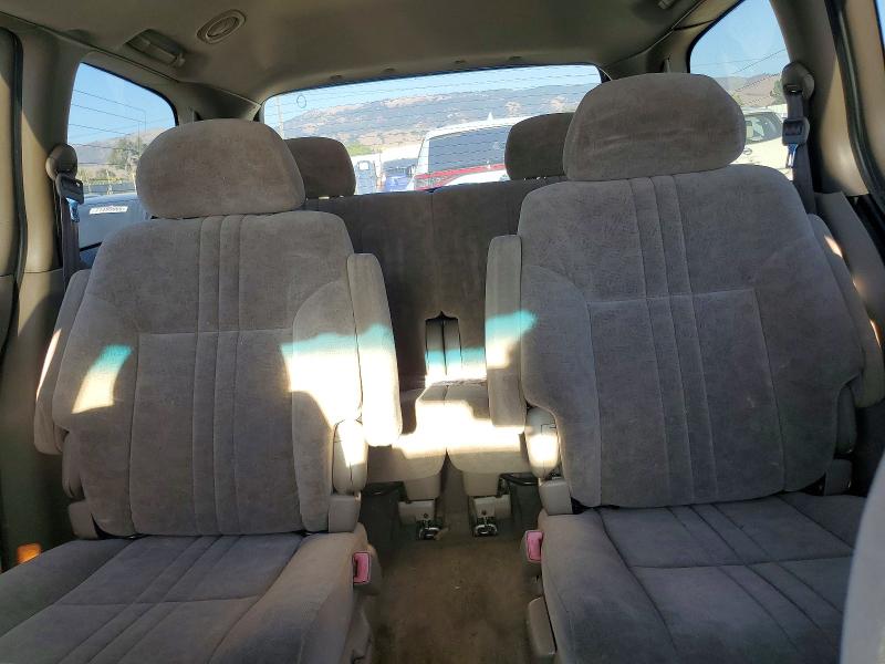 2001 Toyota Sienna მანქანა იყიდება აუქციონზე, vin: 4T3ZF13CX1U351075, აუქციონის ნომერი: 71866726