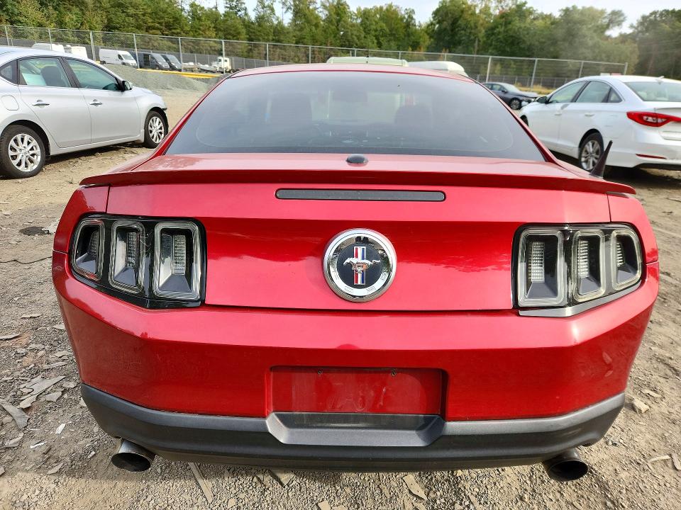 72442436 :رقم المزاد ، 1ZVBP8AN1A5123224 vin ، 2010 Ford Mustang مزاد بيع