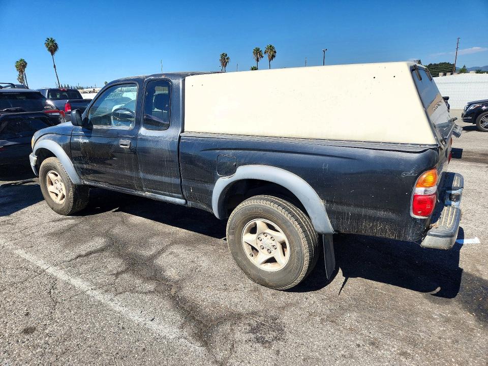 70951956 :رقم المزاد ، 5TESN92NX1Z724917 vin ، 2001 Toyota Tacoma مزاد بيع