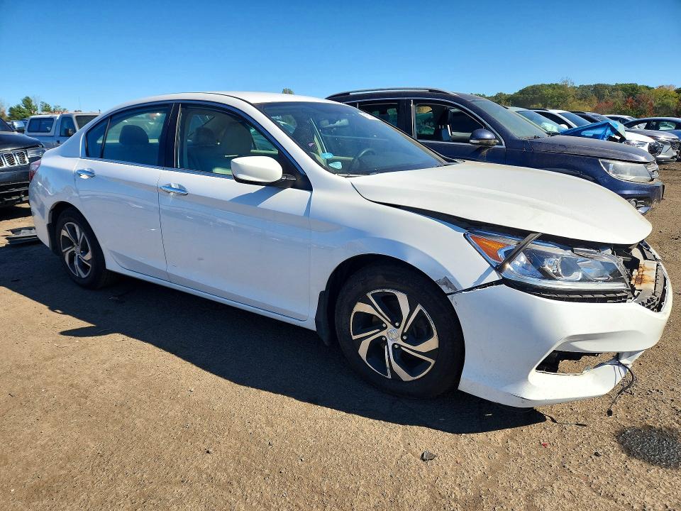 2016 Honda Accord მანქანა იყიდება აუქციონზე, vin: 1HGCR2F35GA138994, აუქციონის ნომერი: 71675656