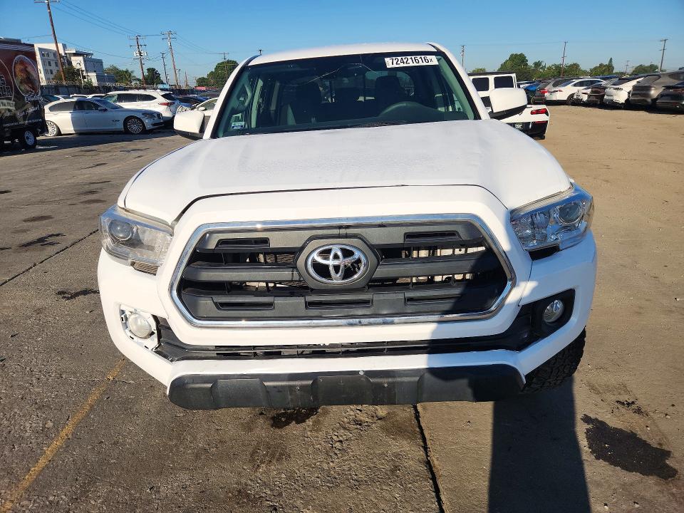 72421616 :رقم المزاد ، 5TFAZ5CN3MX104283 vin ، 2021 Toyota Tacoma مزاد بيع