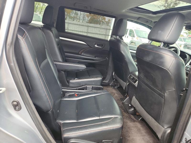 2015 Toyota Highlander მანქანა იყიდება აუქციონზე, vin: 5TDJKRFH6FS086033, აუქციონის ნომერი: 72452136