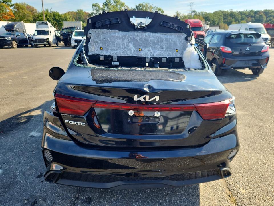 2023 Kia Forte მანქანა იყიდება აუქციონზე, vin: 3KPF24AD9PE618853, აუქციონის ნომერი: 71447786