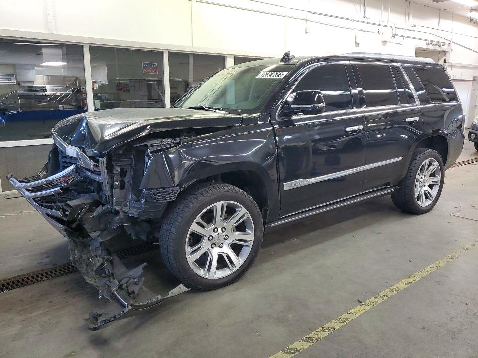 Продажа на аукционе авто 2015 Cadillac Escalade, vin: 1GYS4NKJ7FR633884, номер лота: 72430266