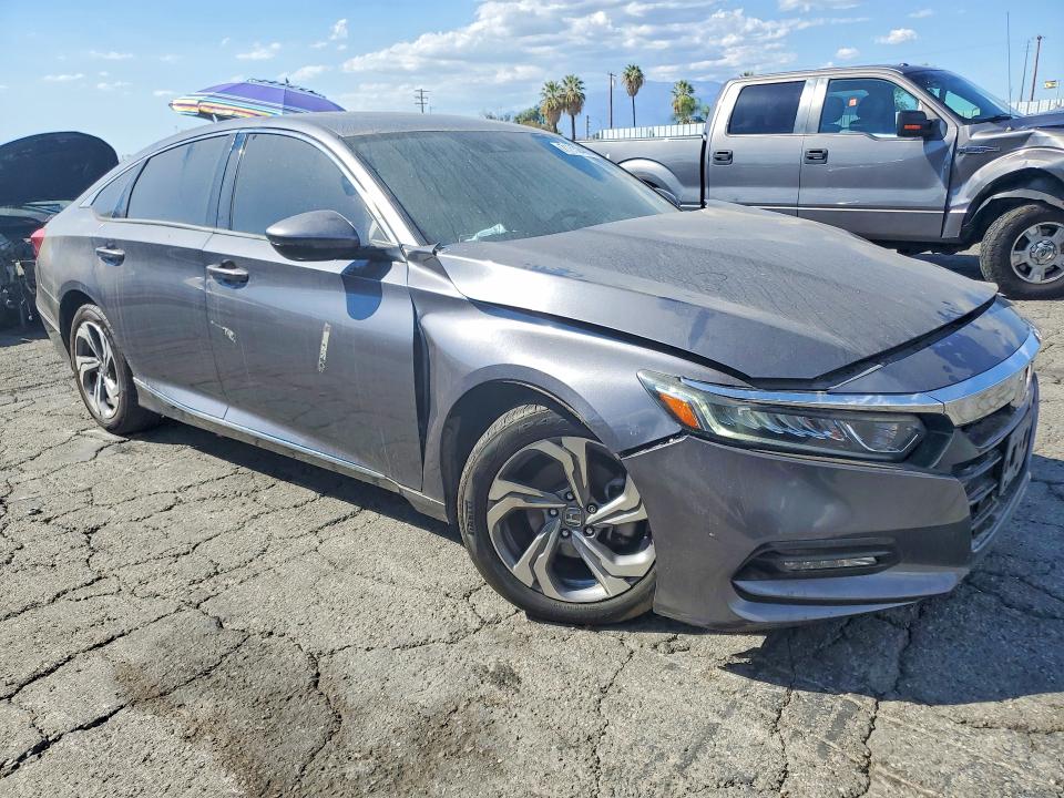 Продаж на аукціоні авто 2018 Honda Accord, vin: 1HGCV1F58JA080524, номер лоту: 71852406
