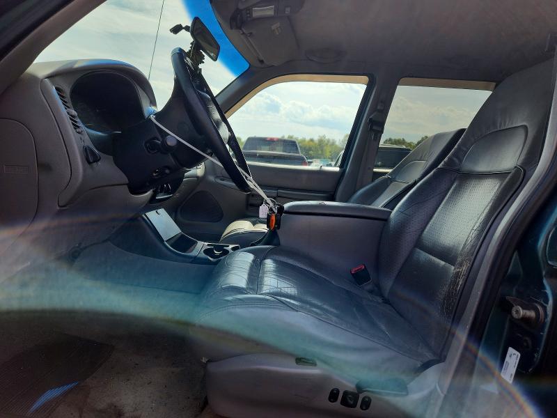 69410136 :رقم المزاد ، 1FMZU34X7WUA28038 vin ، 1998 Ford Explorer مزاد بيع