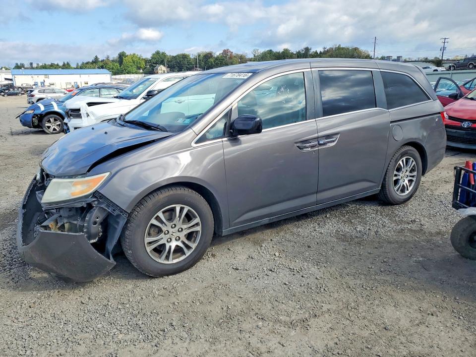 Auction sale of the 2013 Honda Odyssey, vin: 5FNRL5H63DB039192, lot number: 71678416