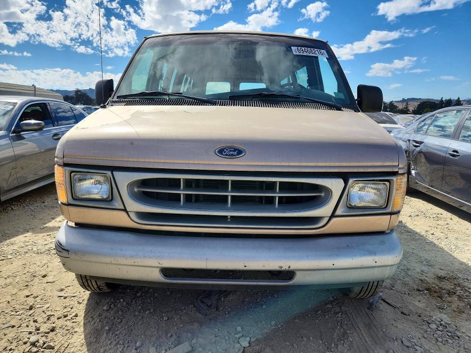 1998 Ford Econoline მანქანა იყიდება აუქციონზე, vin: 1FMRE1124WHA45110, აუქციონის ნომერი: 69468216