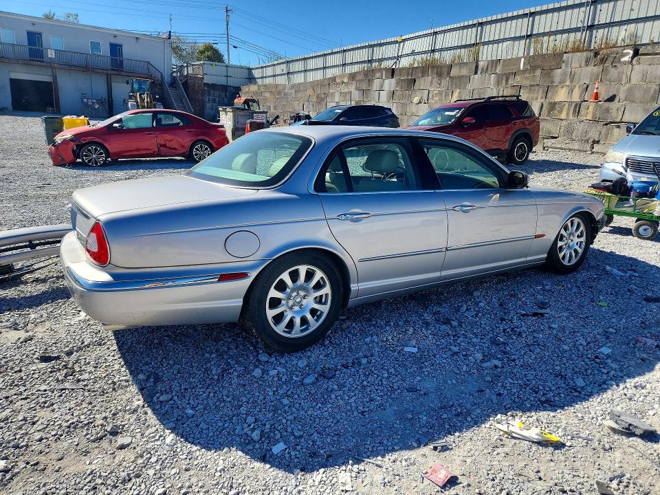 Продаж на аукціоні авто 2004 Jaguar Xj8, vin: SAJWA71C44SG21698, номер лоту: 71903506