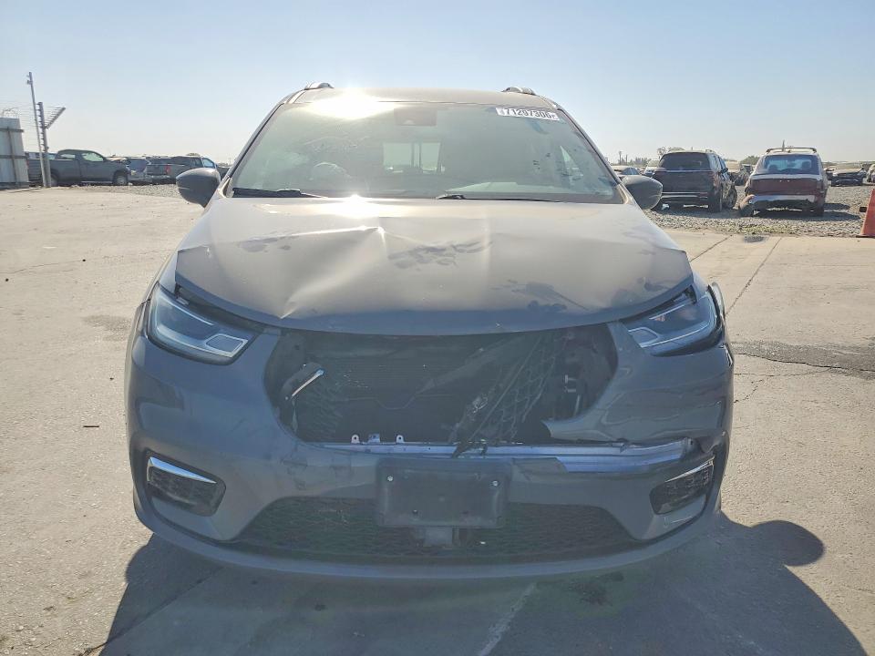 Продаж на аукціоні авто 2022 Chrysler Pacifica, vin: 2C4RC1BGXNR179305, номер лоту: 71297306