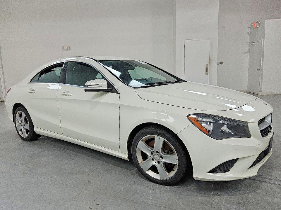 2015 Mercedes-benz Cla მანქანა იყიდება აუქციონზე, vin: WDDSJ4GB9FN202874, აუქციონის ნომერი: 67852156
