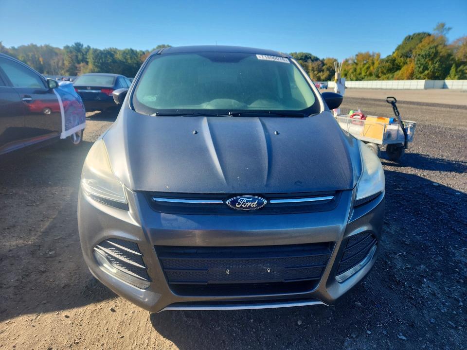 Продажа на аукционе авто 2015 Ford Escape, vin: 1FMCU0G70FUB13917, номер лота: 71890076