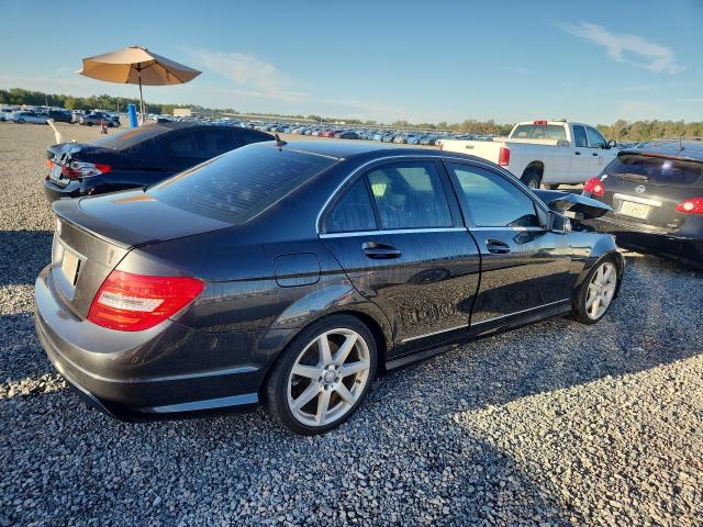Продаж на аукціоні авто 2013 Mercedes-benz C, vin: WDDGF4HBXDR272217, номер лоту: 70961746