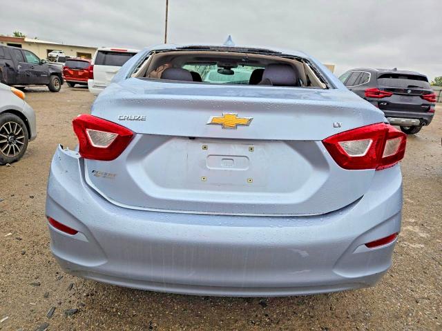 2017 Chevrolet Cruze მანქანა იყიდება აუქციონზე, vin: 1G1BE5SMXH7129530, აუქციონის ნომერი: 70959976