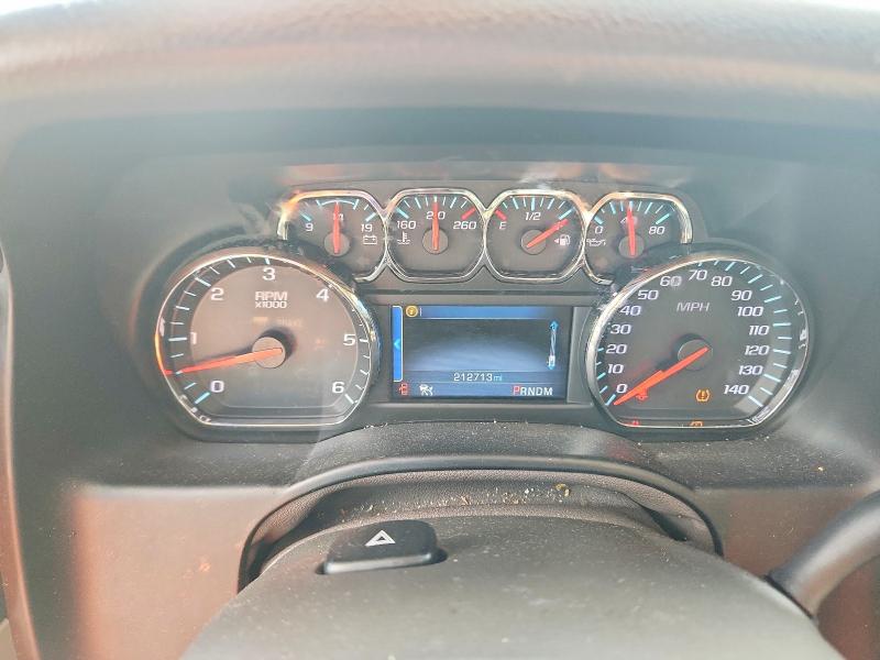 70928536 :رقم المزاد ، 1GNSCKKC2FR209139 vin ، 2015 Chevrolet Suburban مزاد بيع