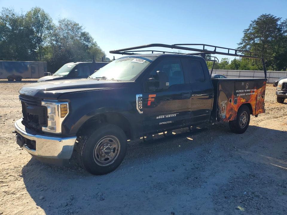 71435826 :رقم المزاد ، 1FD7X2A64KEE68128 vin ، 2019 Ford F250 مزاد بيع