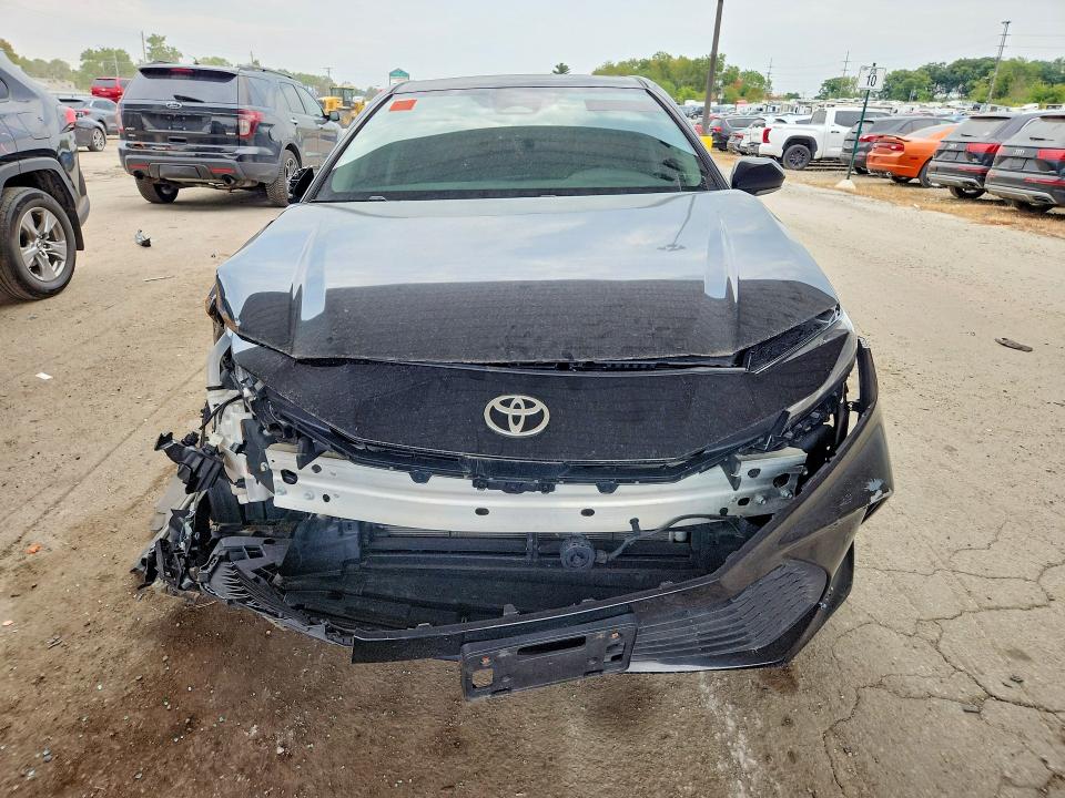 69461306 :رقم المزاد ، 4T1DBADK8SU514764 vin ، 2025 Toyota Camry مزاد بيع