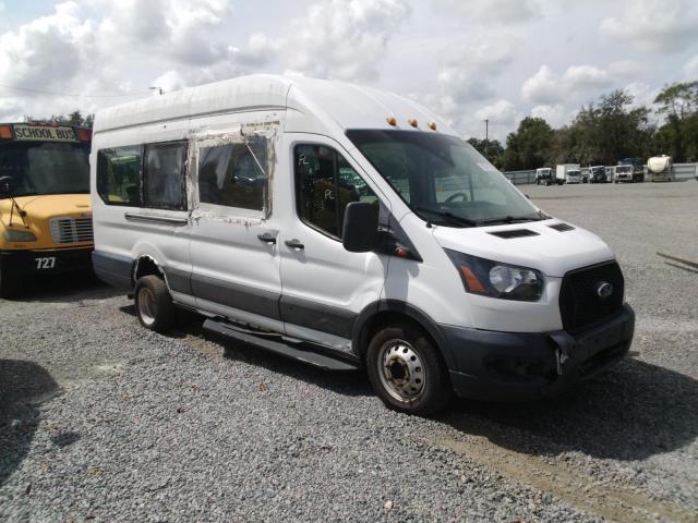70230116 :رقم المزاد ، 1FBVU4X8XMKA84713 vin ، 2021 Ford Transit مزاد بيع